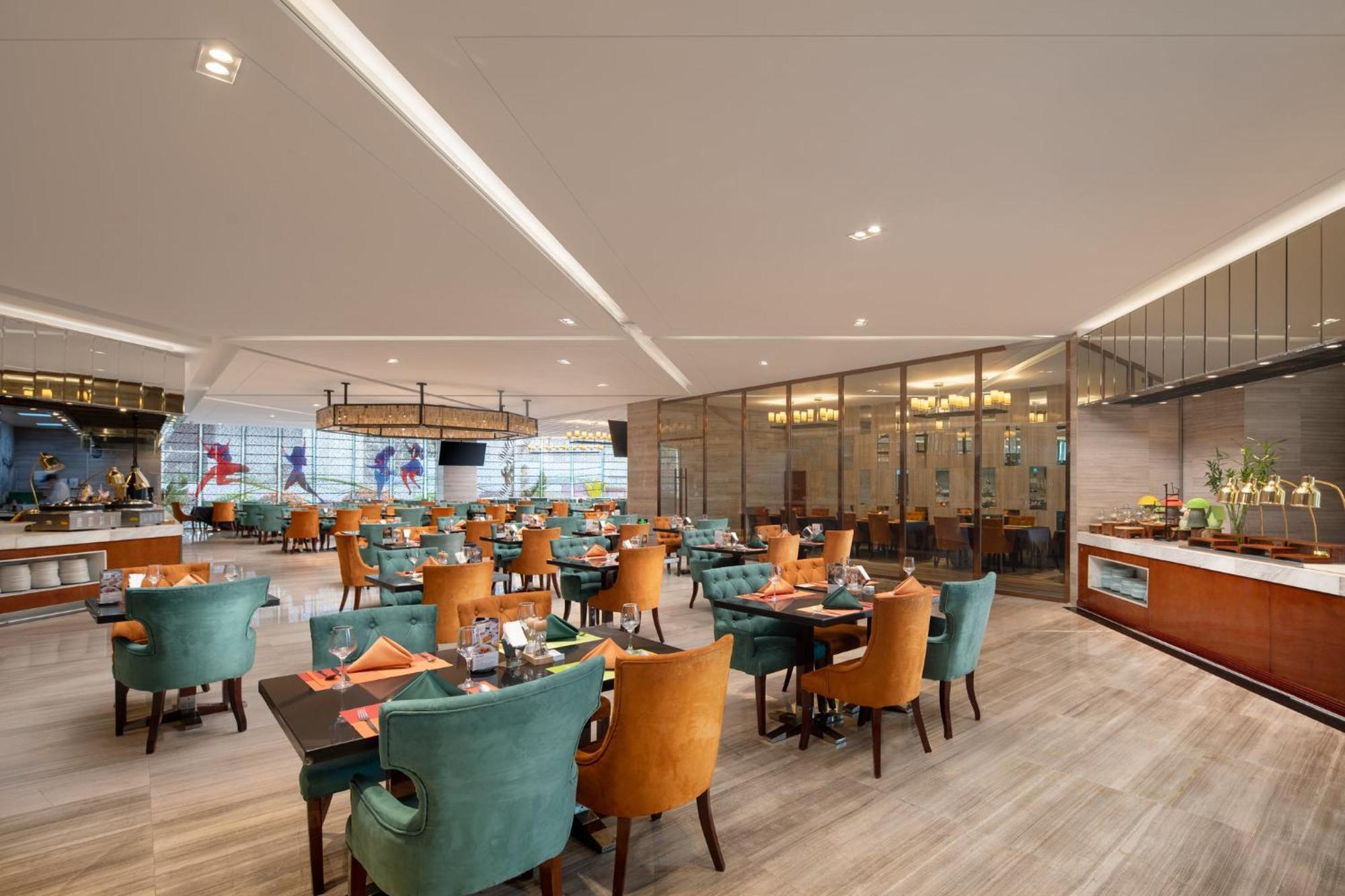 Crowne Plaza Zhenjiang By Ihg Hotel Exterior foto